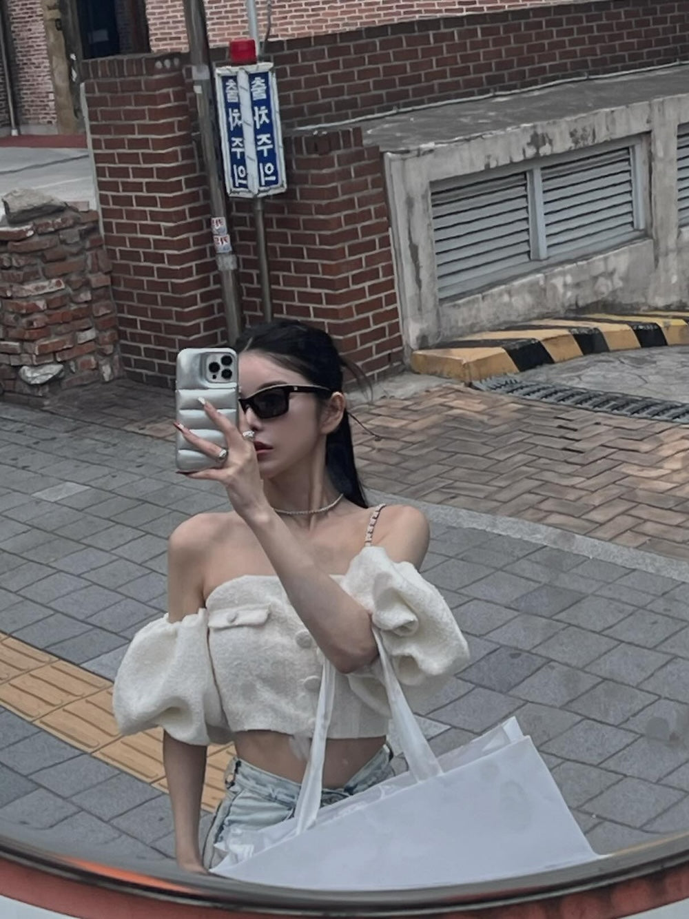 モデル:160cm(着用サイズ:FREE 着用カラー:WHT)