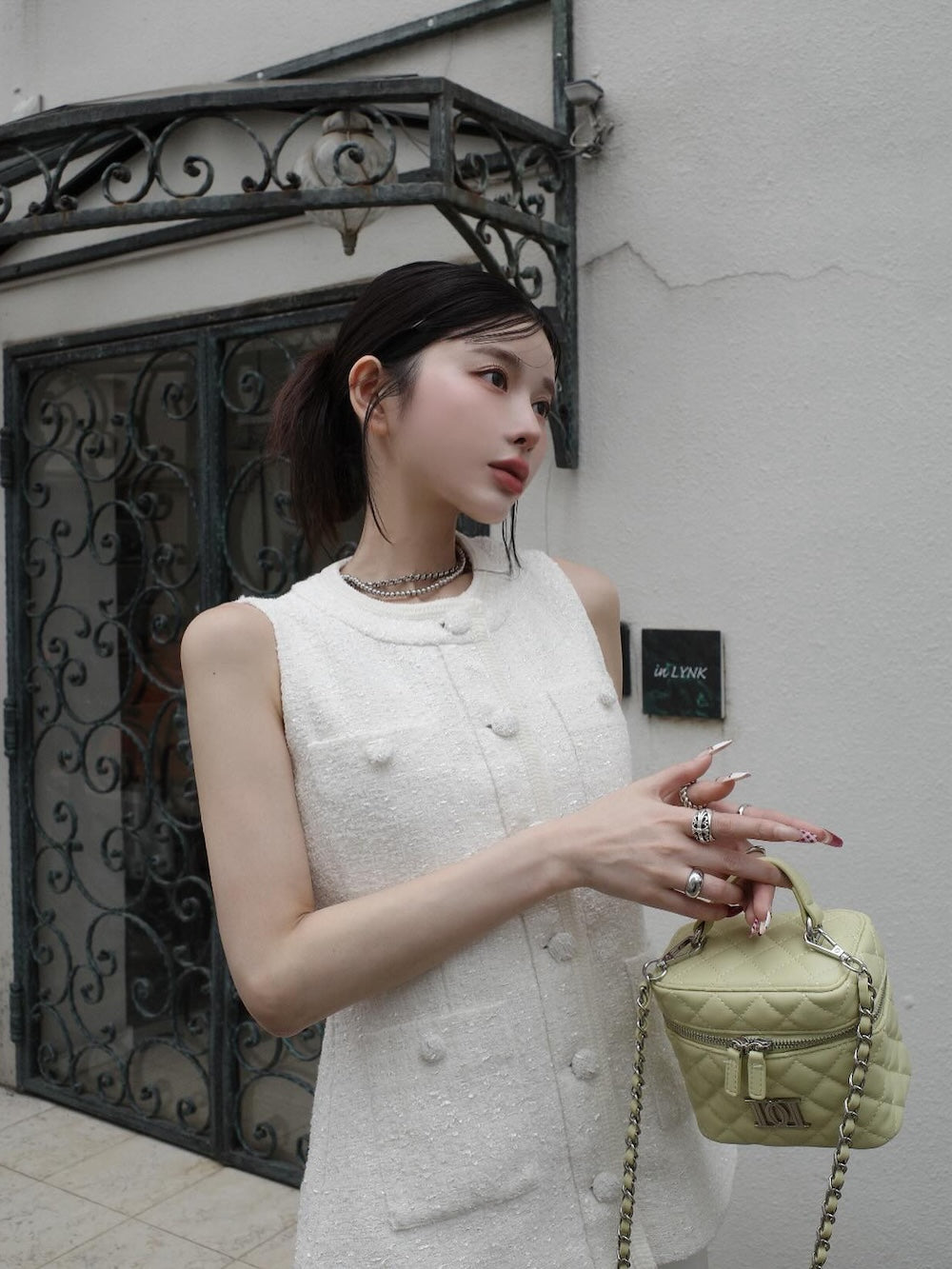 モデル:160cm(着用サイズ:FREE 着用カラー:WHT)