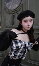 モデル:160cm(着用サイズ:FREE 着用カラー:BLK)