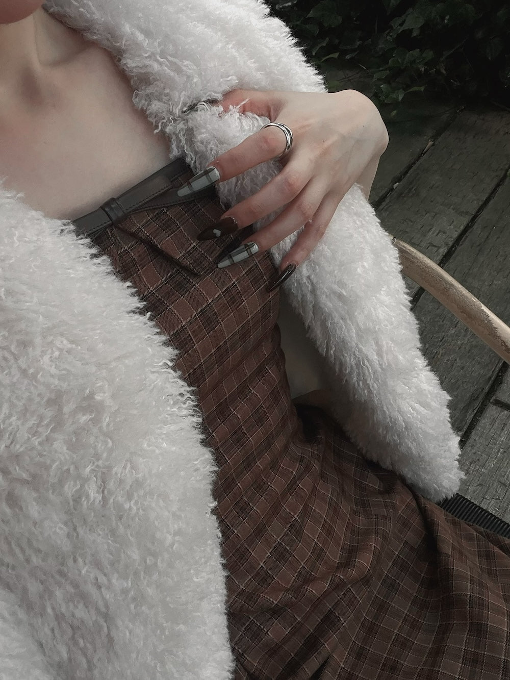 モデル:160cm(着用サイズ:FREE 着用カラー:BRN)