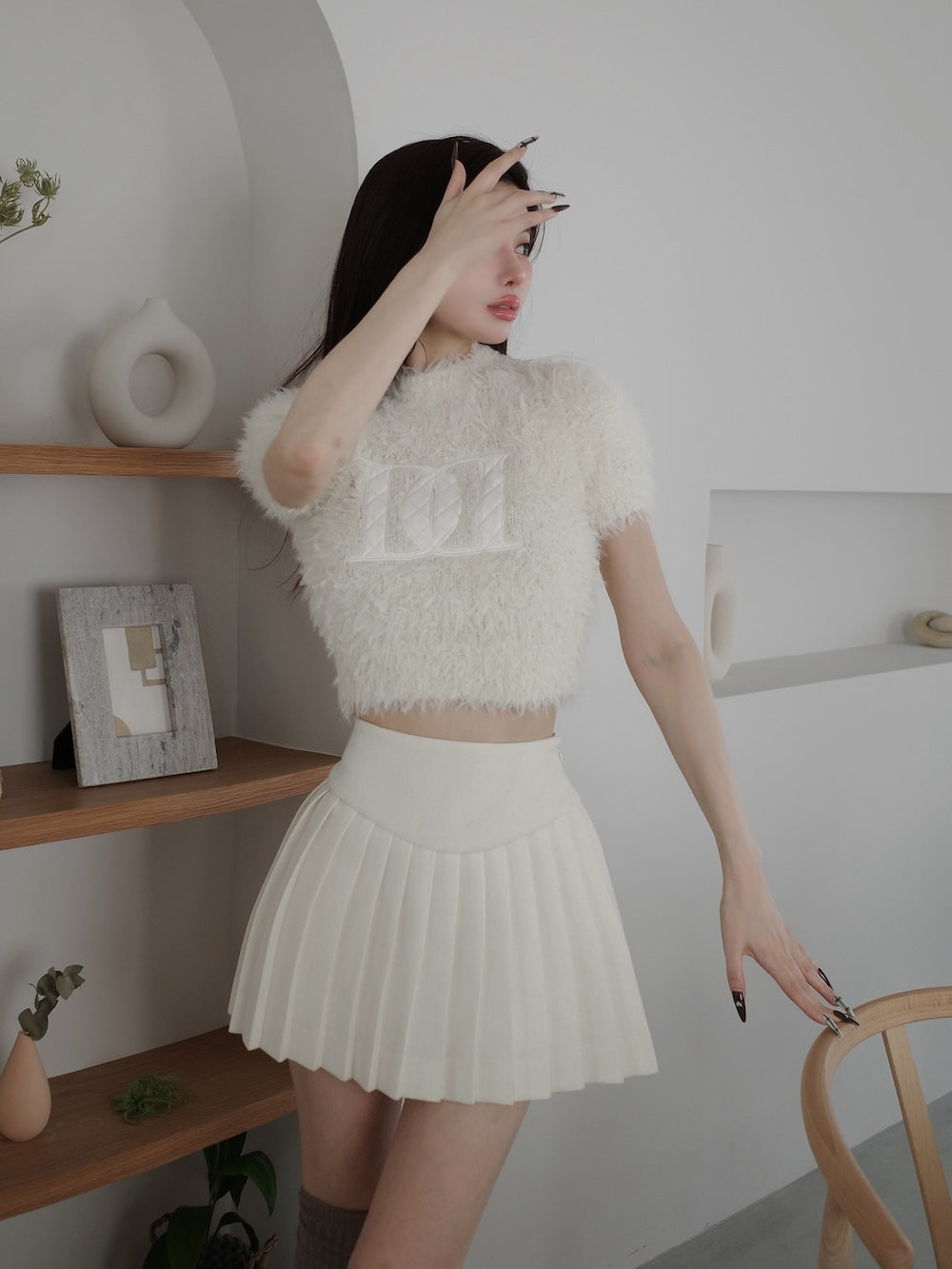 モデル:160cm(着用サイズ:FREE 着用カラー:IVO)