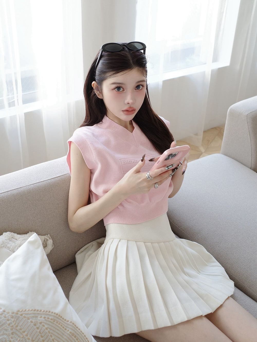 モデル:160cm(着用サイズ:FREE 着用カラー:IVO)