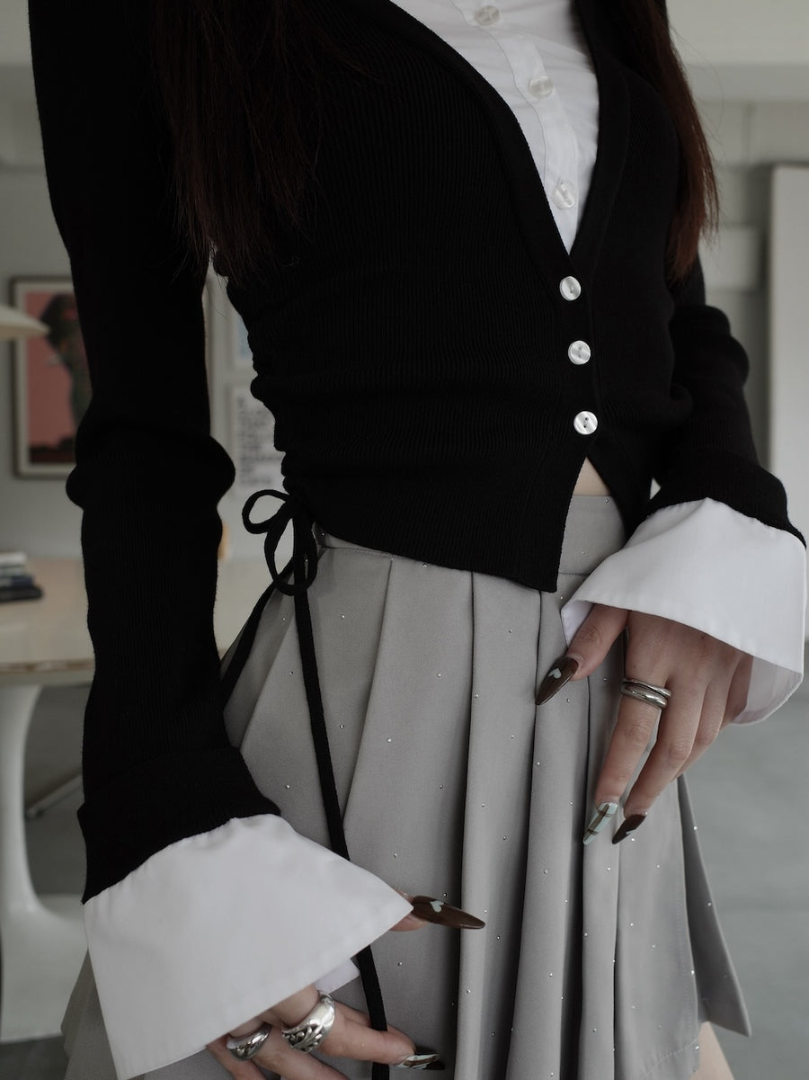 モデル:160cm(着用サイズ:FREE 着用カラー:BLK)