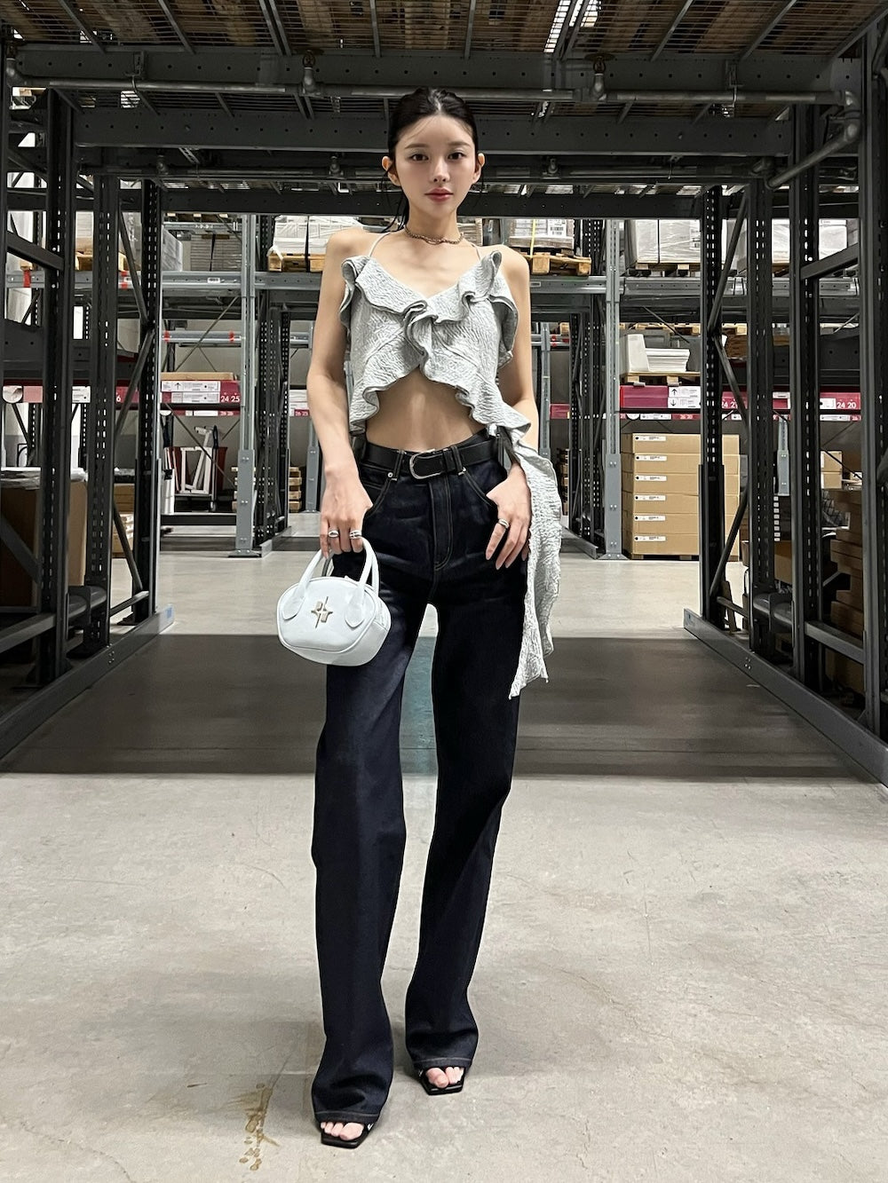 モデル:160cm(着用サイズ:S 着用カラー:IND)