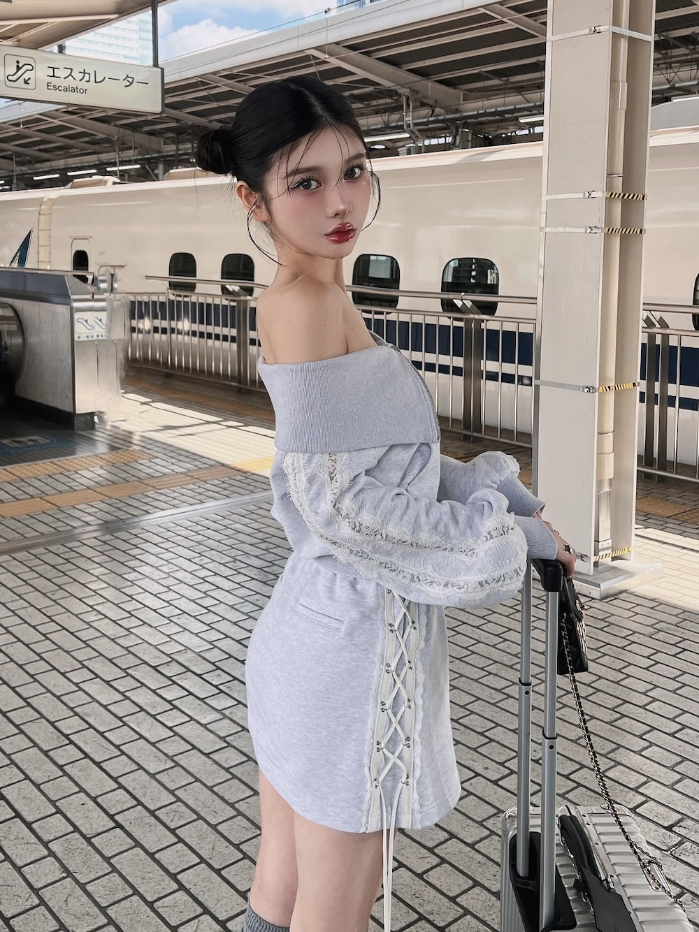 モデル:160cm(着用サイズ:FREE 着用カラー:L-GRY)