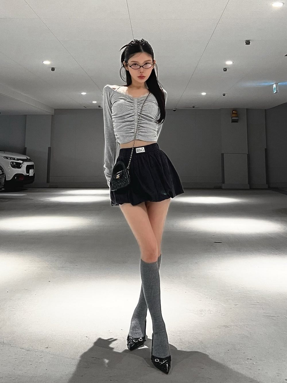 モデル:160cm(着用サイズ:FREE 着用カラー:GRY)