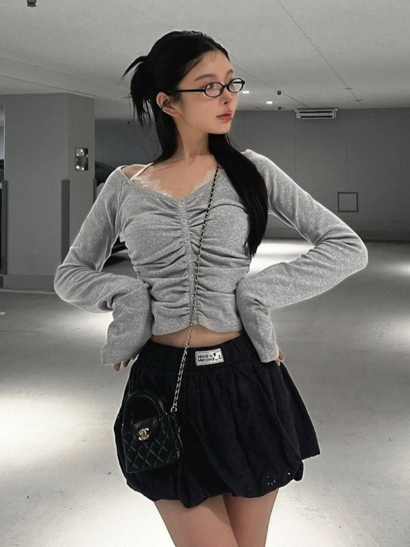 モデル:160cm(着用サイズ:FREE 着用カラー:GRY)