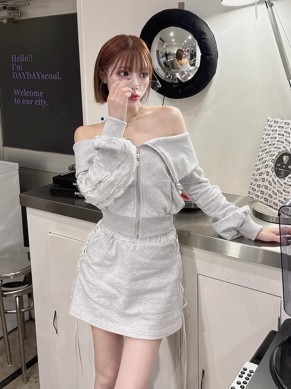 モデル:155cm(着用サイズ:FREE 着用カラー:L-GRY)