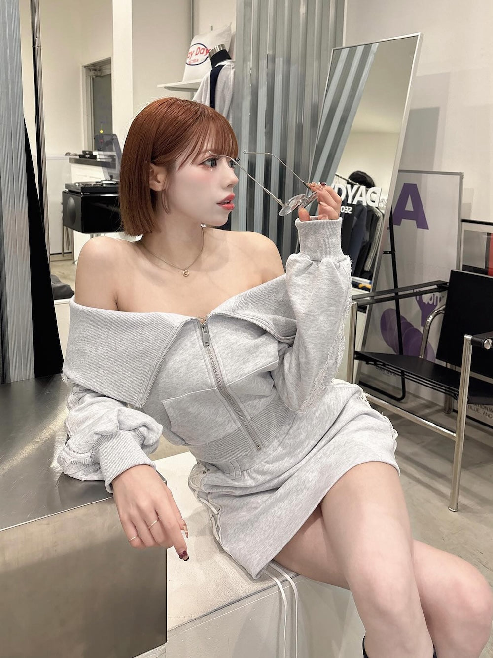 モデル:155cm(着用サイズ:FREE 着用カラー:L-GRY)