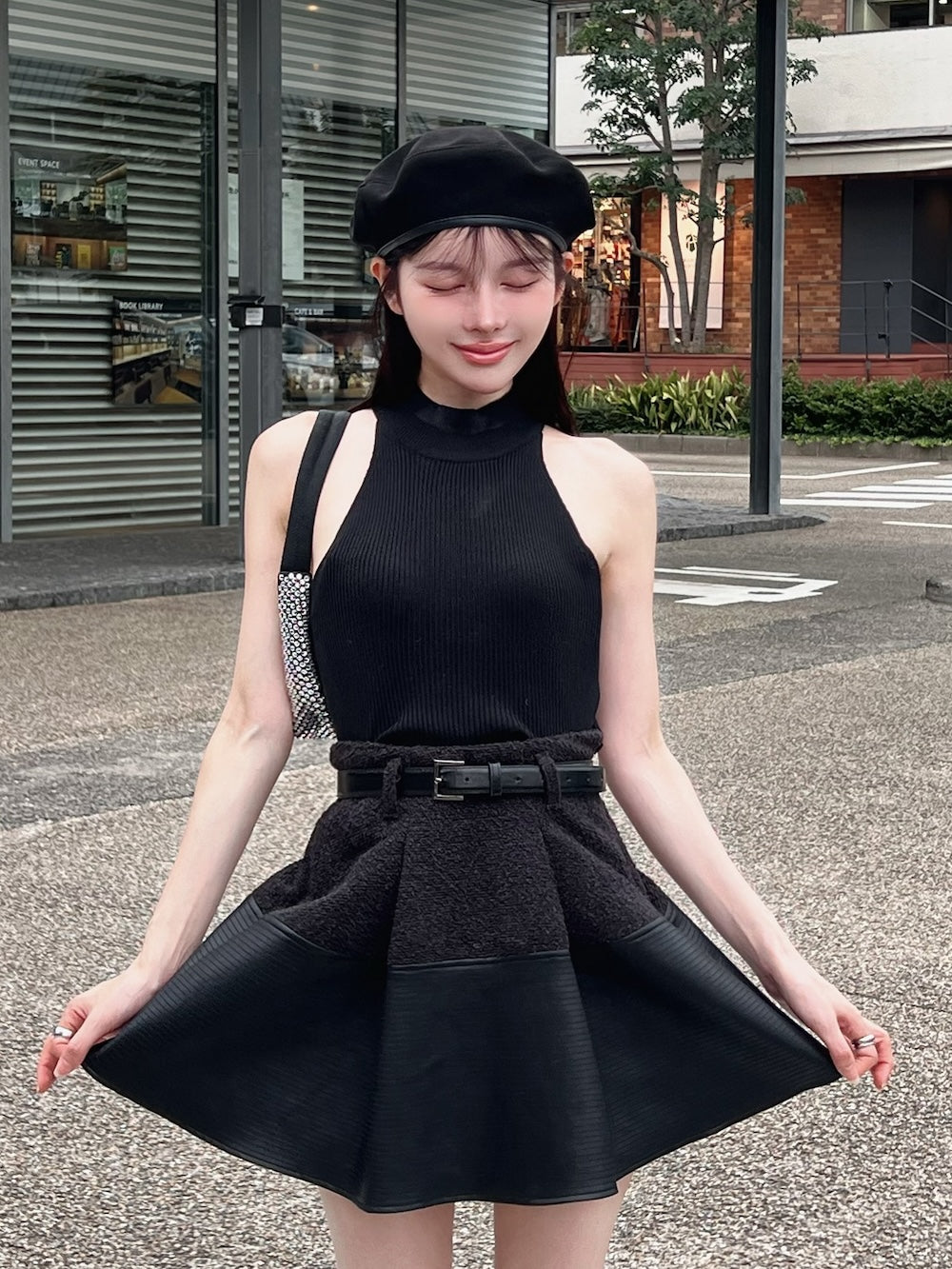 モデル:160cm(着用サイズ:S 着用カラー:BLK)