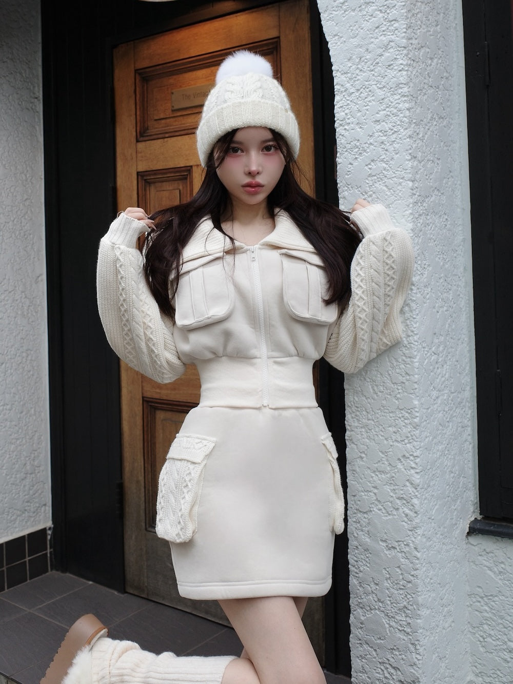 モデル:160cm(着用サイズ:FREE 着用カラー:IVO)