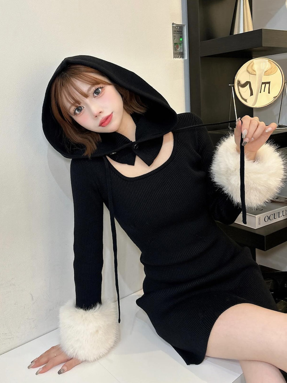 モデル:155cm(着用サイズ:FREE 着用カラー:BLK)