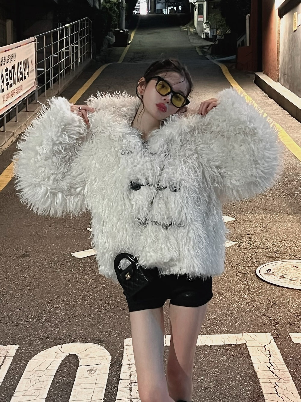 モデル:160cm(着用サイズ:FREE 着用カラー:IVO)