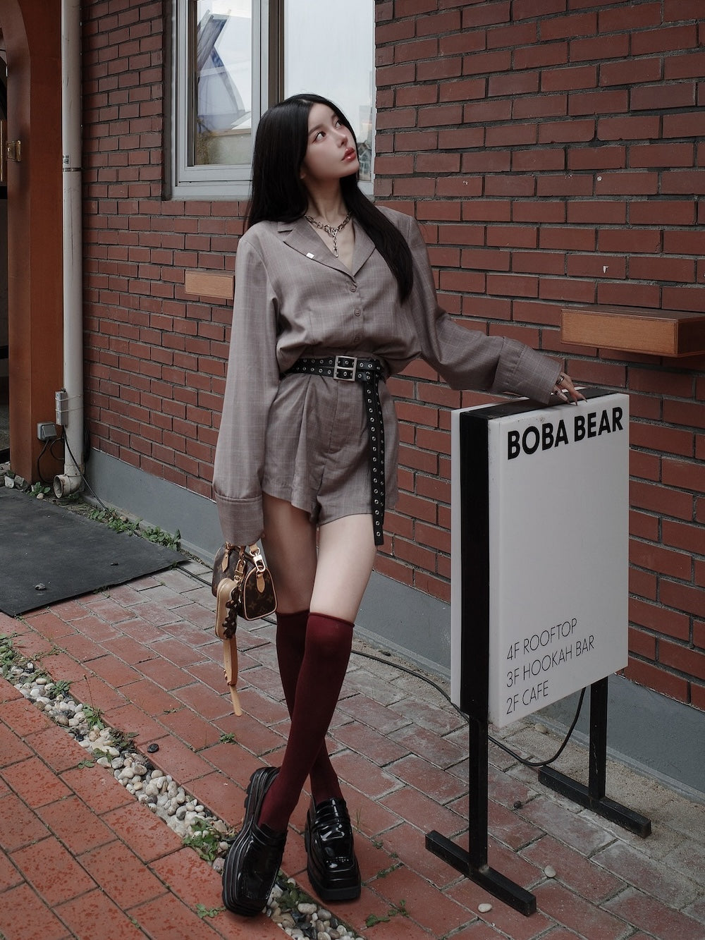 モデル:160cm(着用サイズ:S 着用カラー:BRN)