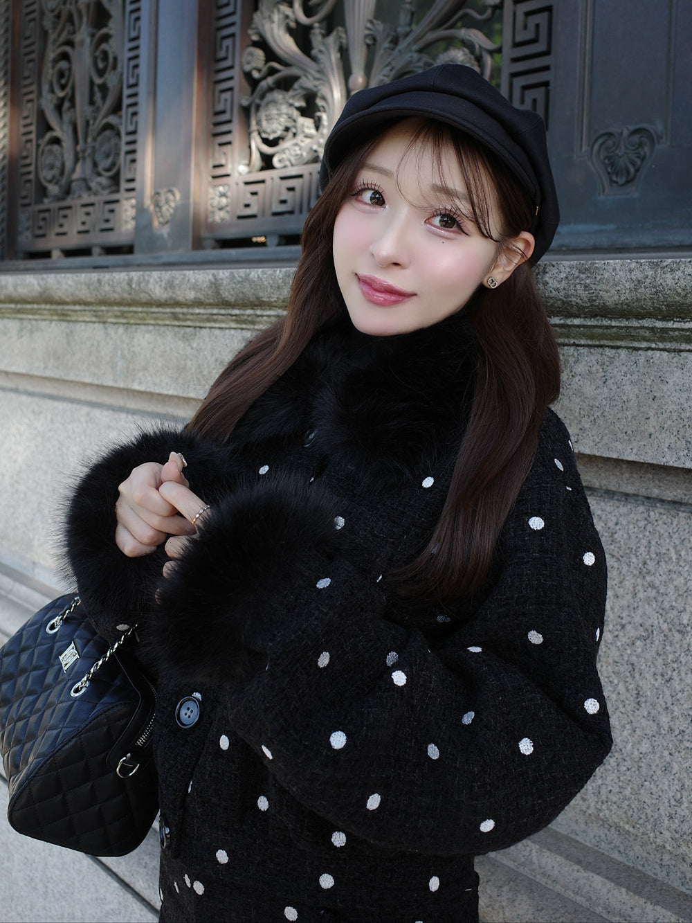モデル:156cm(着用サイズ:FREE 着用カラー:BLK)