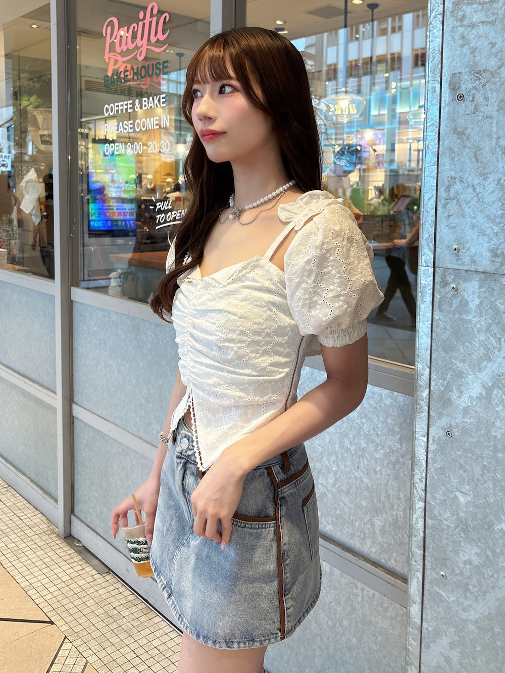 モデル:157cm(着用サイズ:S 着用カラー:BLU)