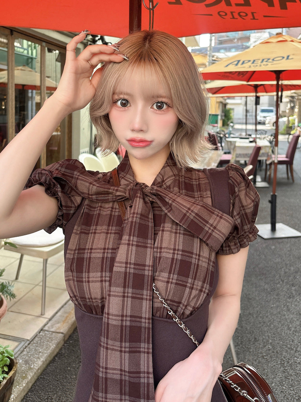 モデル:155cm(着用サイズ:FREE 着用カラー:BRN)