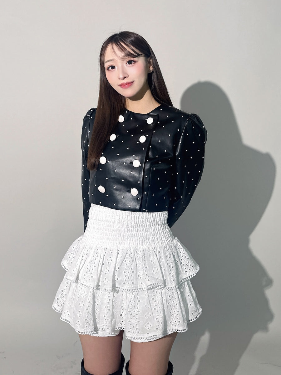 モデル:156cm(着用サイズ:FREE 着用カラー:BLK)