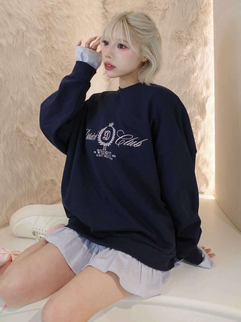 モデル:155cm(着用サイズ:FREE 着用カラー:NVY)