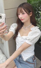 モデル:157cm(着用サイズ:FREE 着用カラー:WHT)