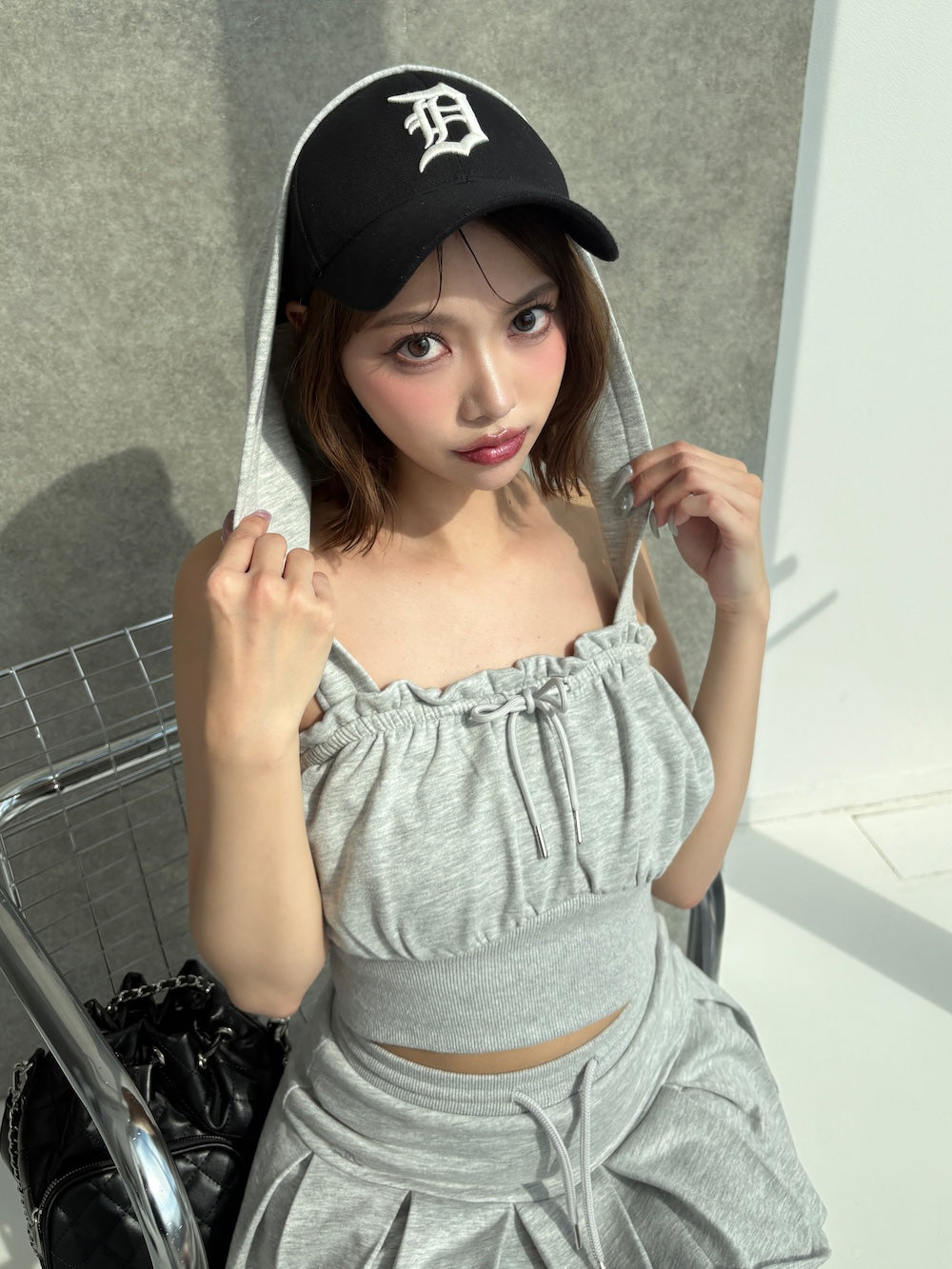 モデル:163cm(着用サイズ:FREE 着用カラー:GRY)