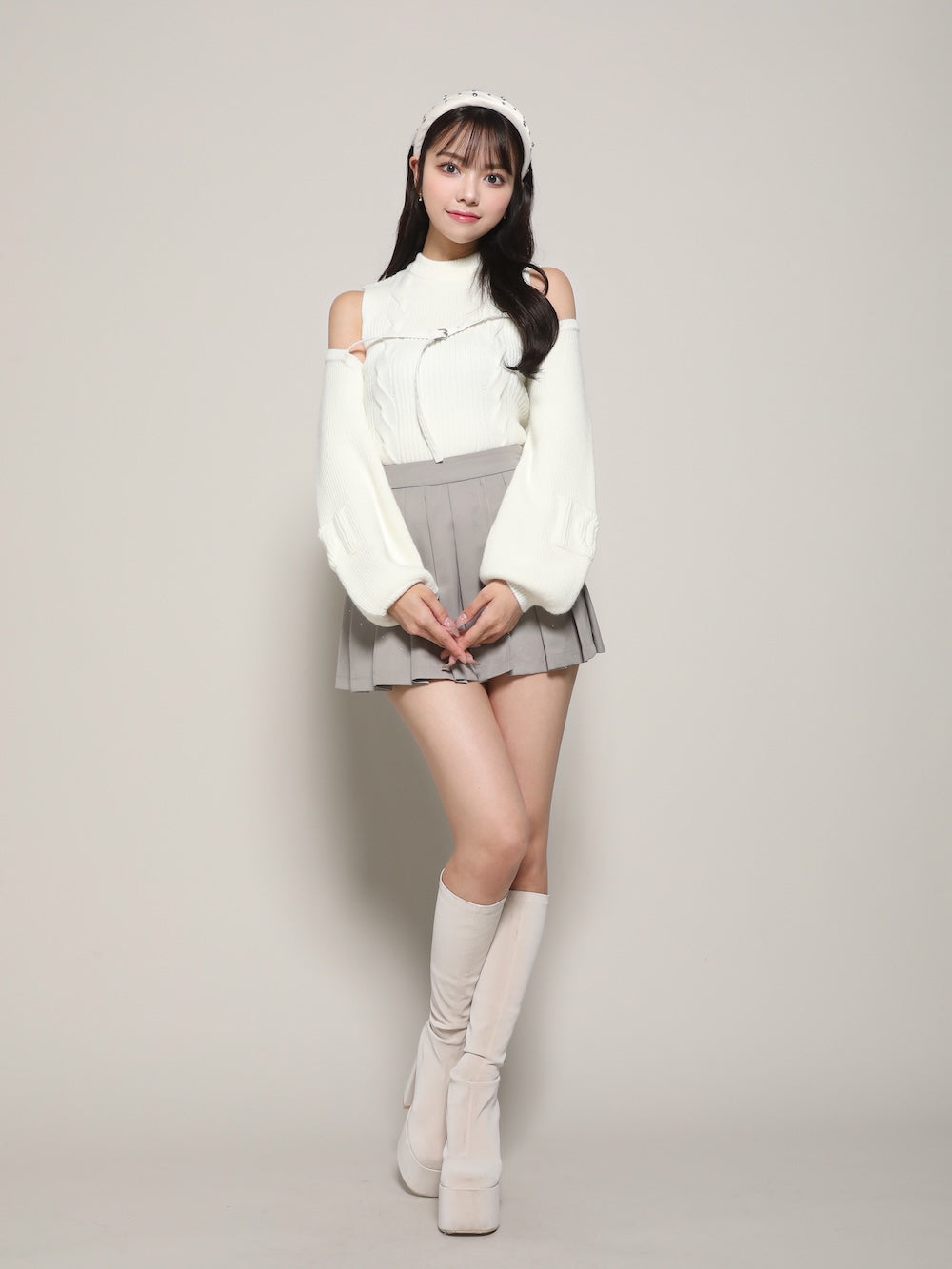 モデル:163cm(着用サイズ:FREE 着用カラー:WHT)