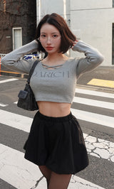モデル:155cm(着用サイズ:FREE 着用カラー:GRY)