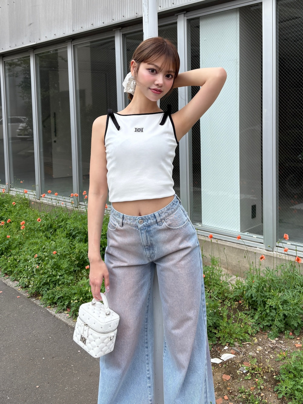モデル:163cm(着用サイズ:FREE 着用カラー:WHT)