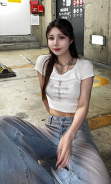 モデル:158cm(着用サイズ:FREE 着用カラー:WHT)