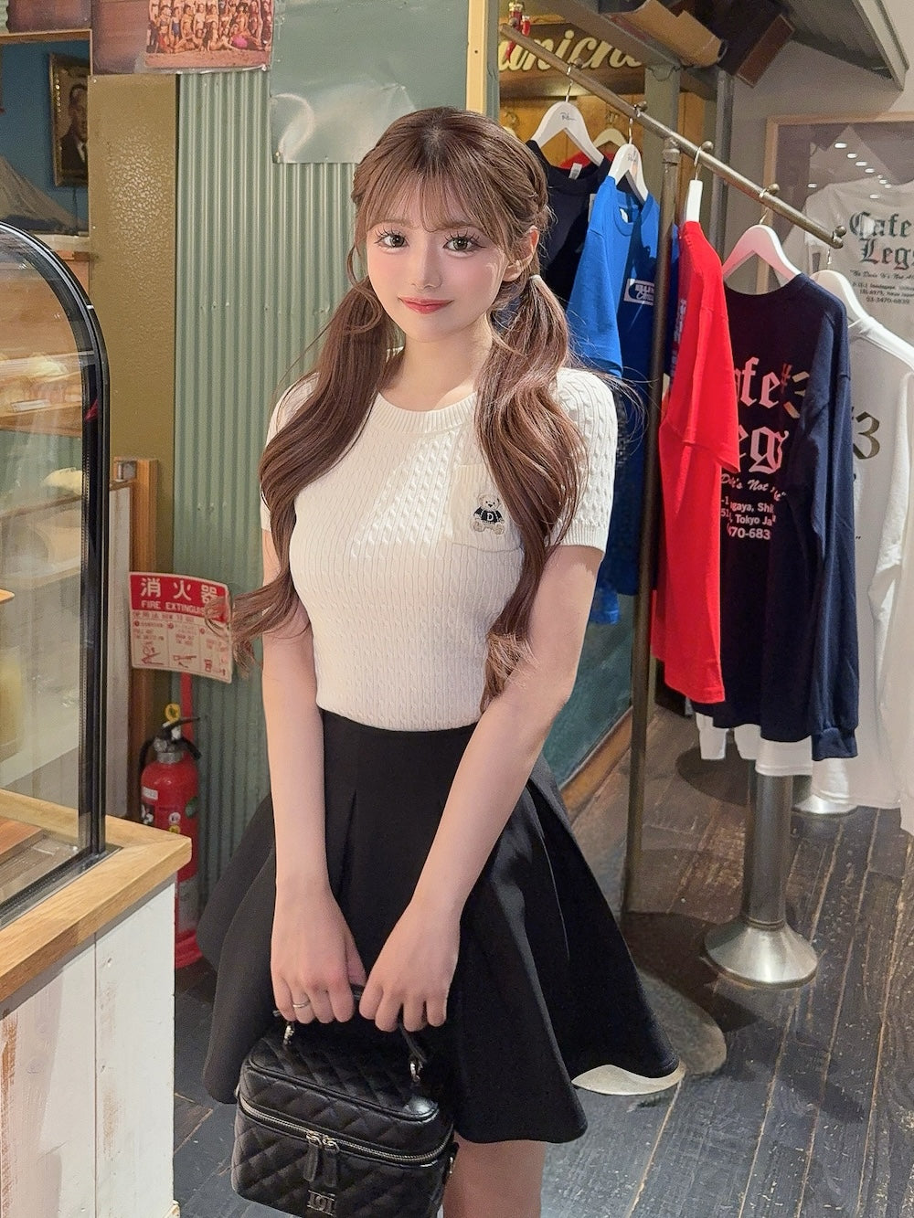 モデル:158cm(着用サイズ:FREE 着用カラー:WHT)