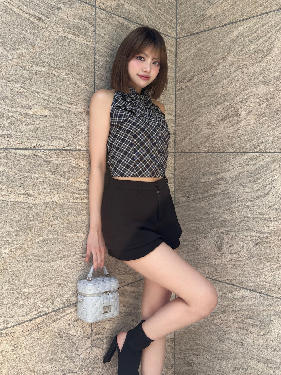 モデル:163cm(着用サイズ:FREE 着用カラー:NVY)