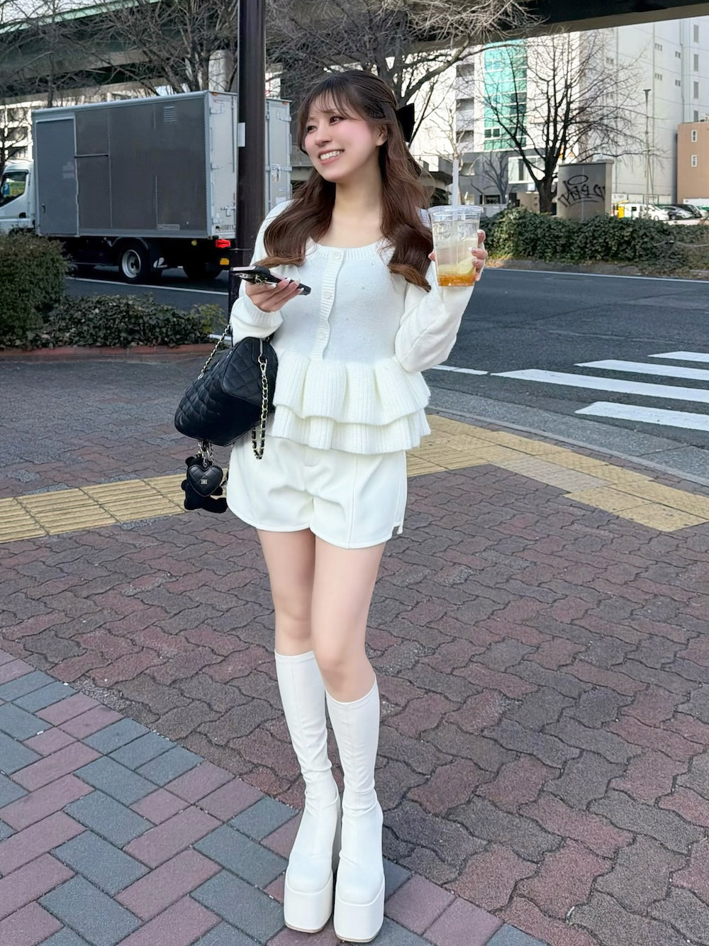 モデル:151cm(着用サイズ:S 着用カラー:IVO)
