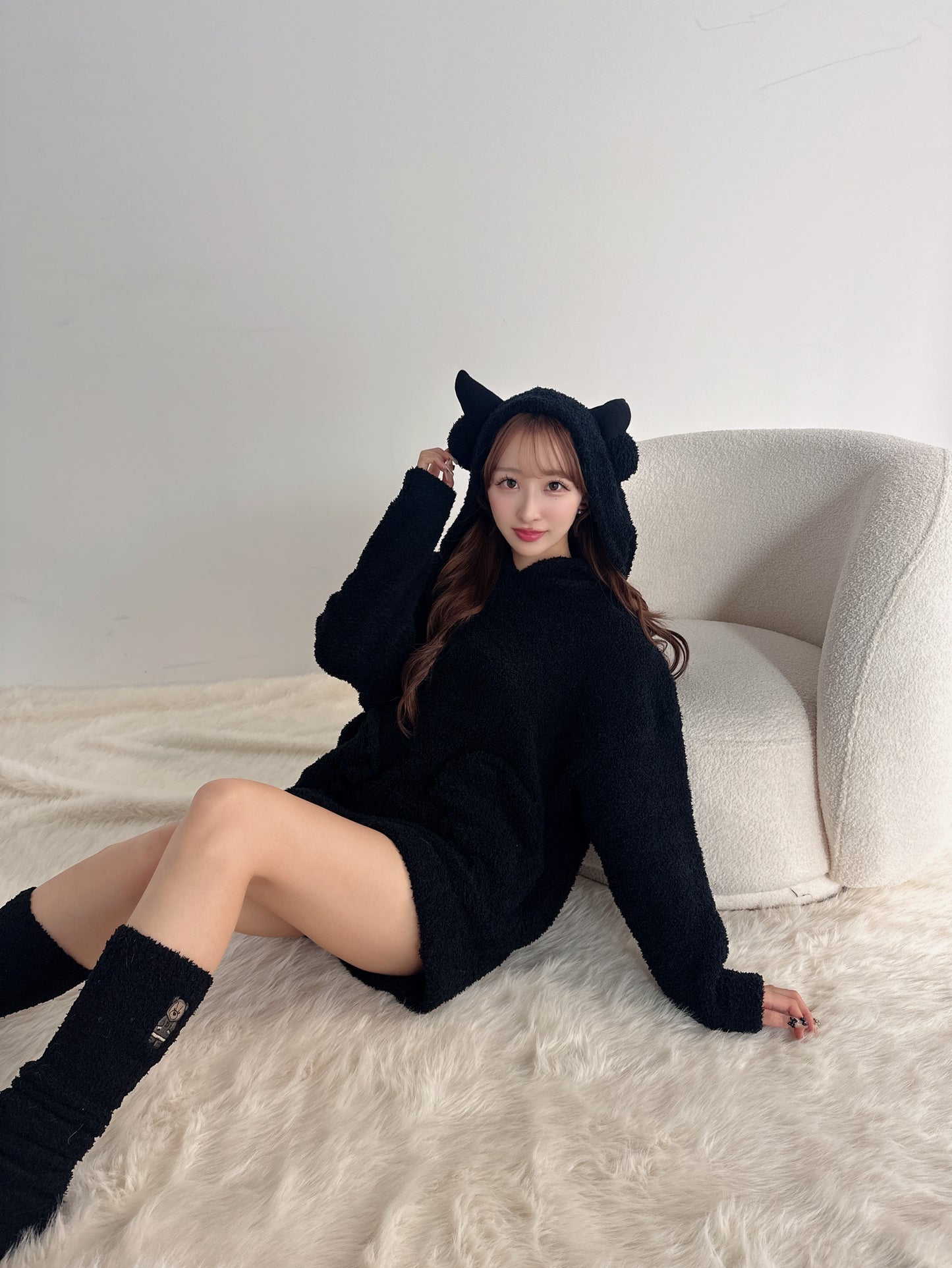 モデル:159cm(着用サイズ:FREE 着用カラー:BLK)