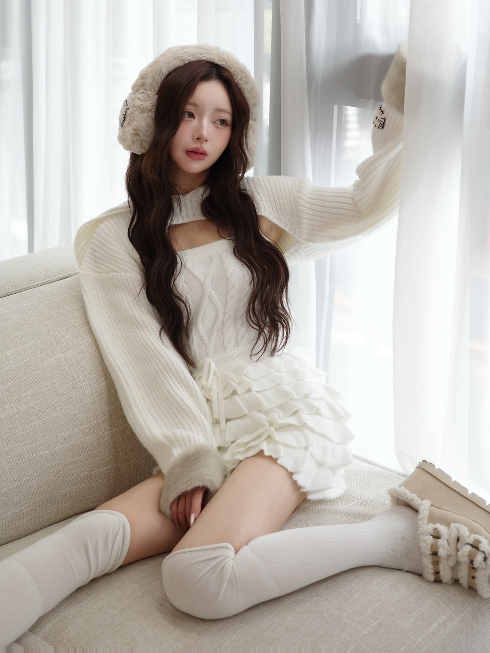 モデル:158cm(着用サイズ:FREE 着用カラー:WHT)
