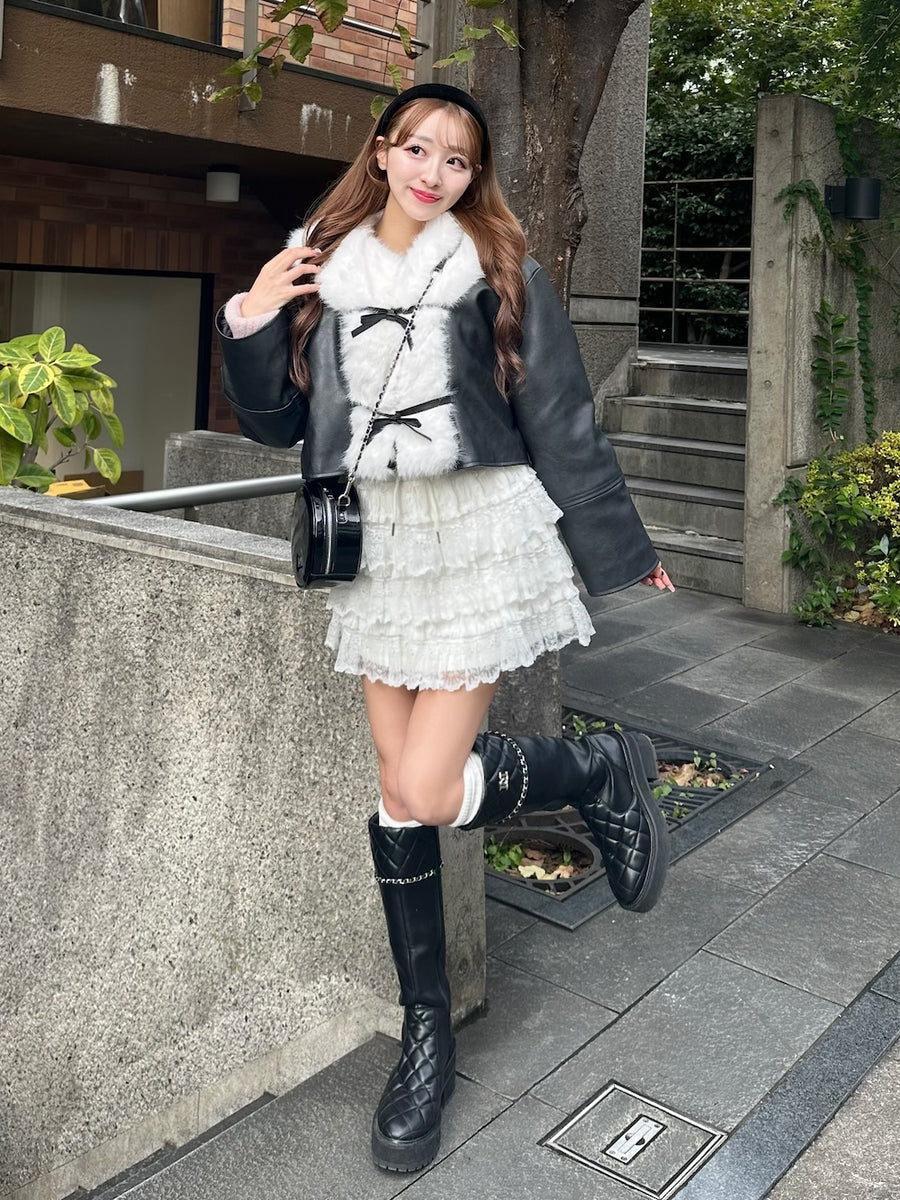 モデル:156cm(着用サイズ:FREE 着用カラー:BLK)
