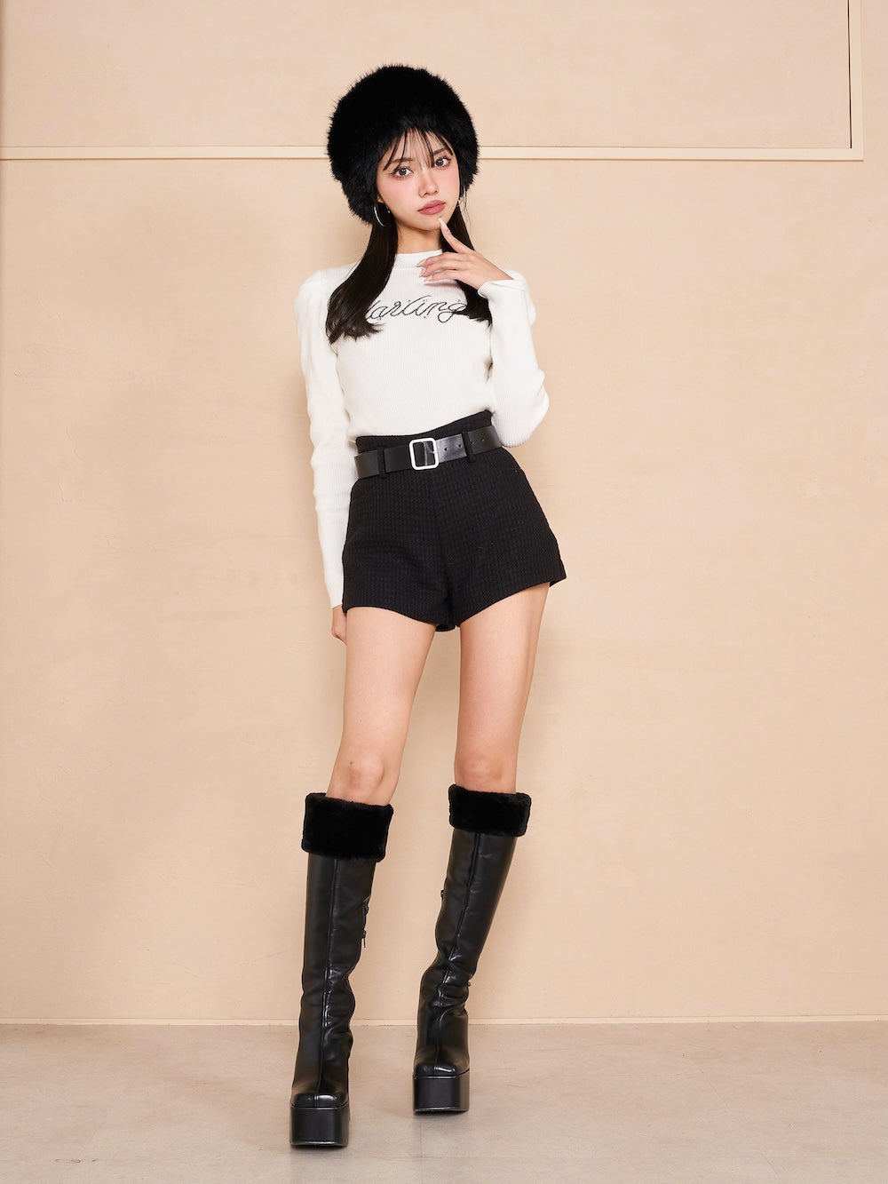 モデル:163cm(着用サイズ:S 着用カラー:BLK)