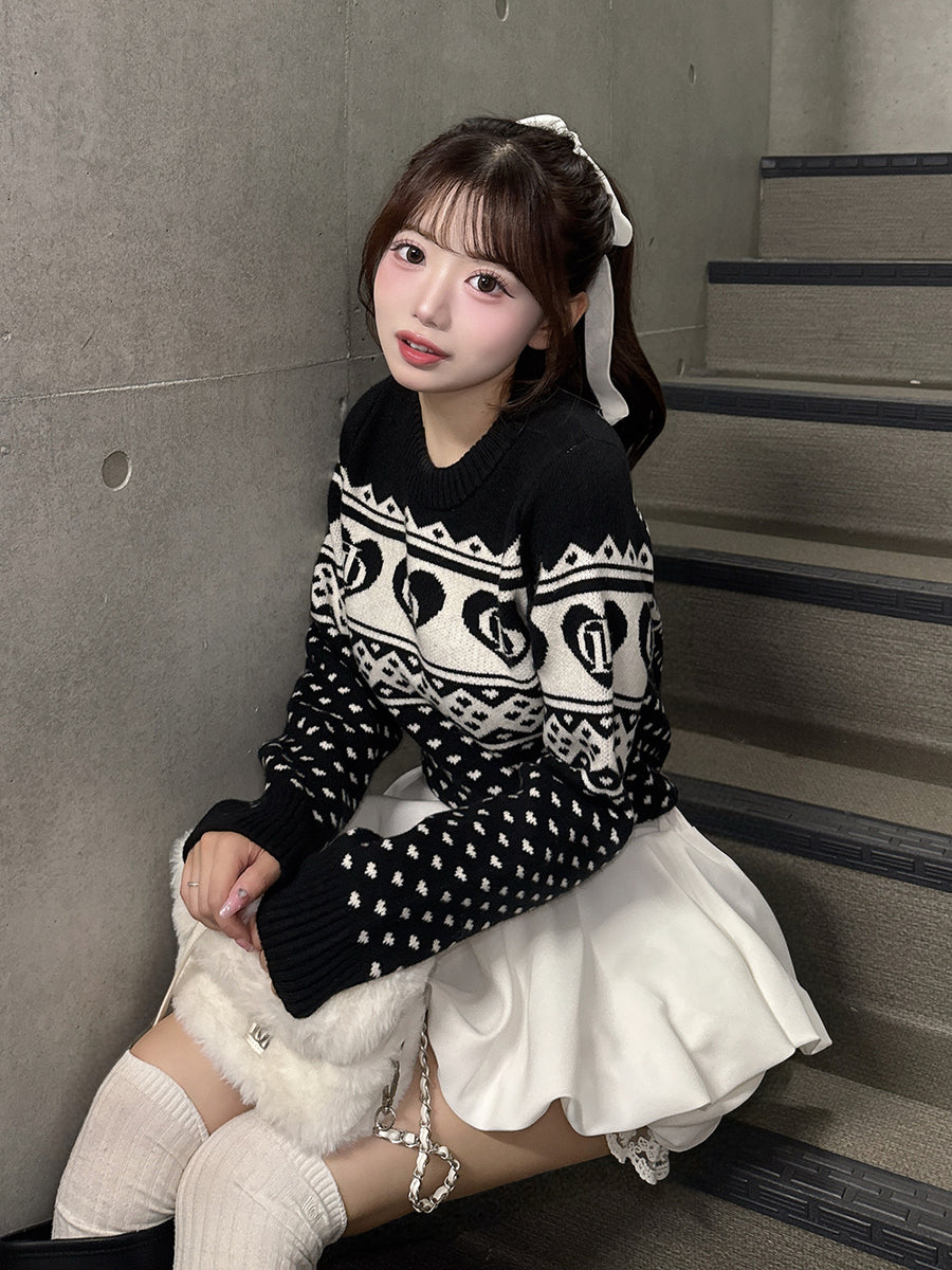 モデル:158cm(着用サイズ:FREE 着用カラー:BLK)