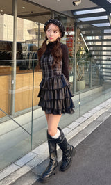 モデル:156cm(着用サイズ:FREE 着用カラー:BLK)