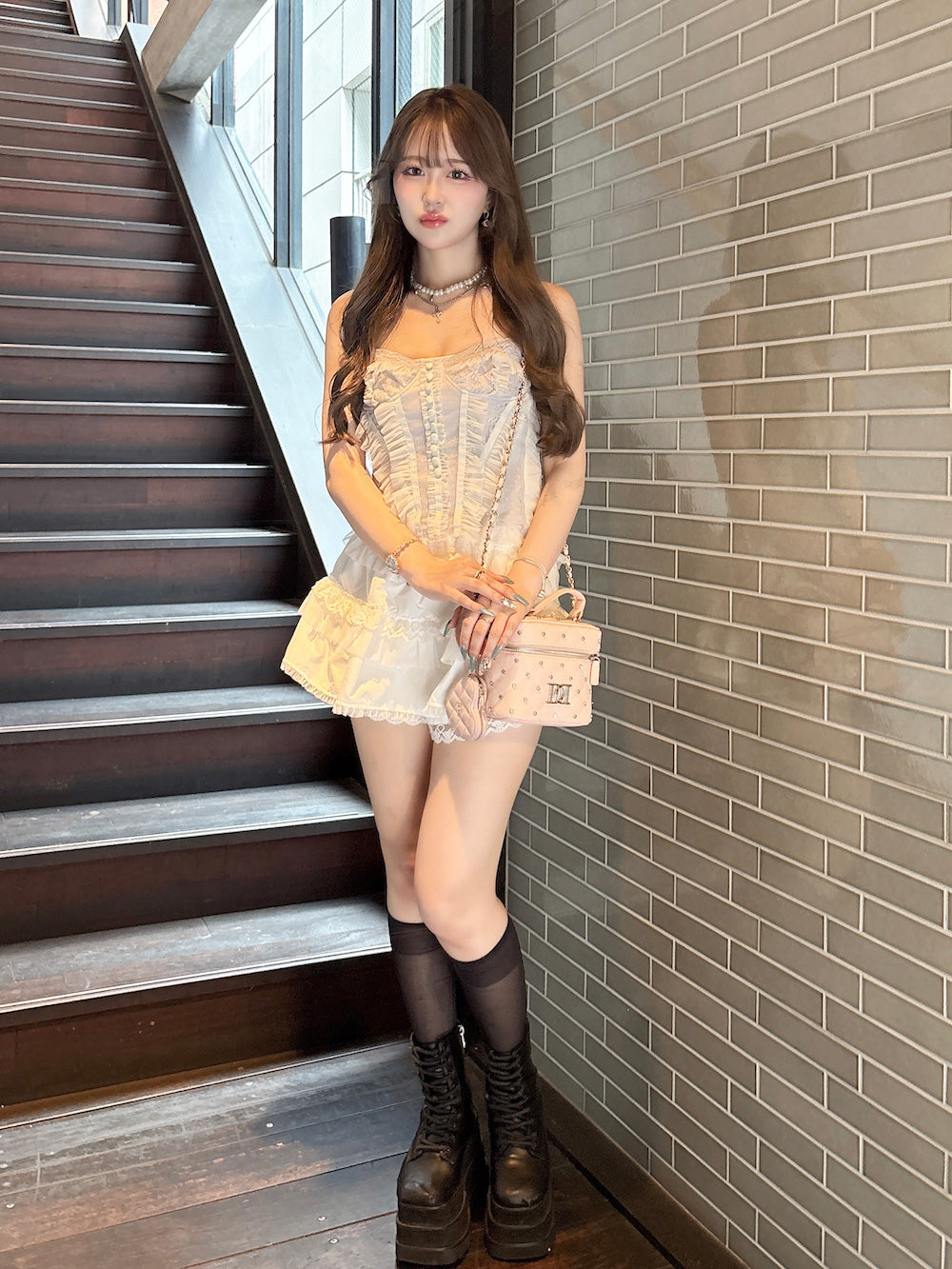 モデル:157cm(着用サイズ:FREE 着用カラー:L-GRY)