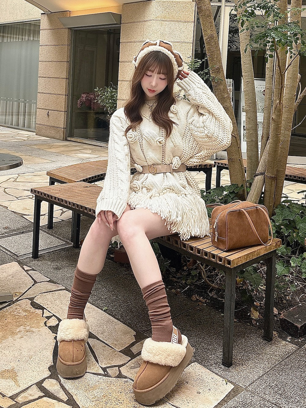 モデル:160cm(着用サイズ:FREE 着用カラー:WHT)