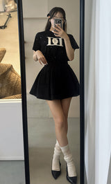 モデル:156cm(着用サイズ:FREE 着用カラー:BLK)
