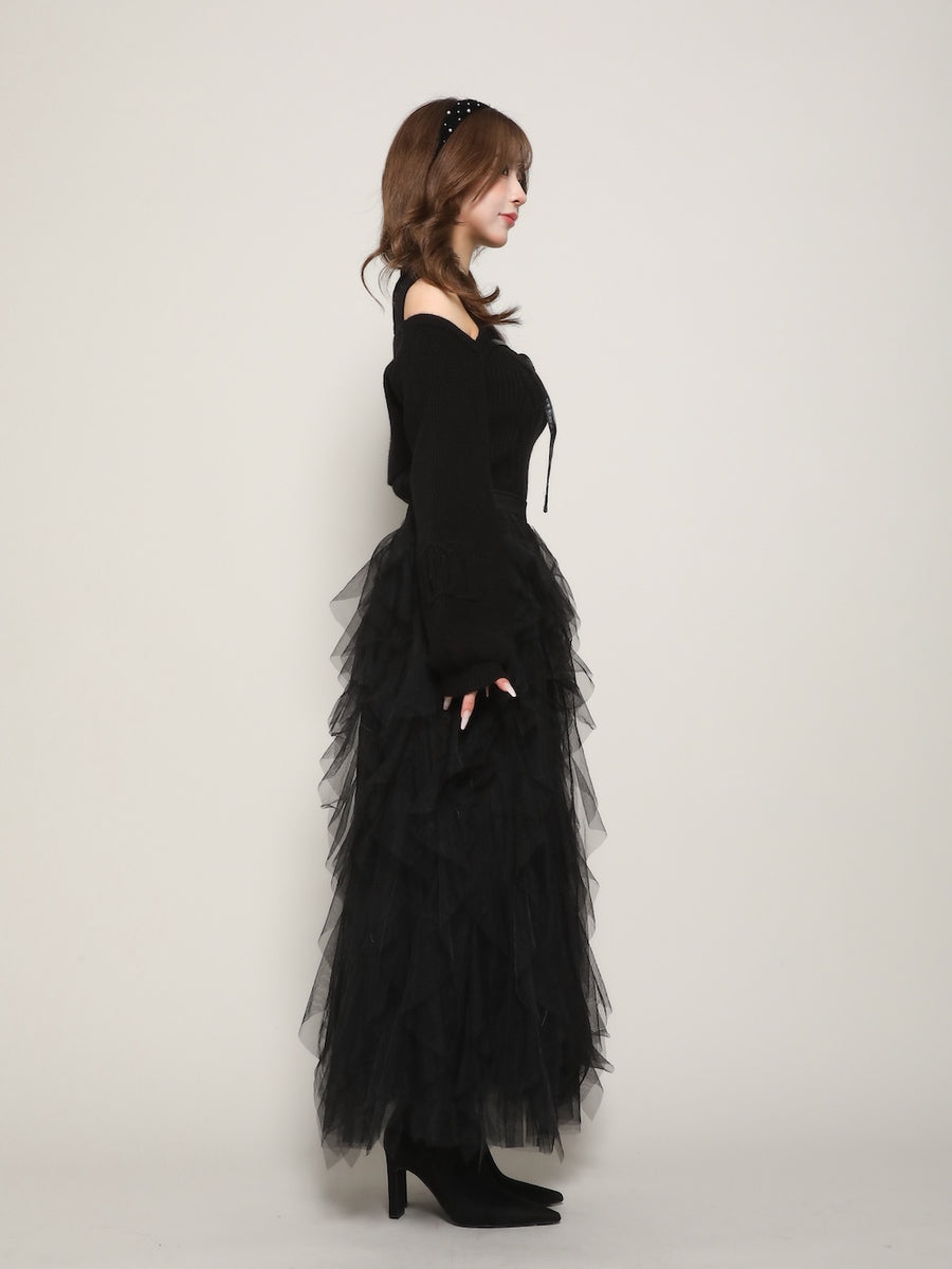 モデル:158cm(着用サイズ:FREE 着用カラー:BLK)