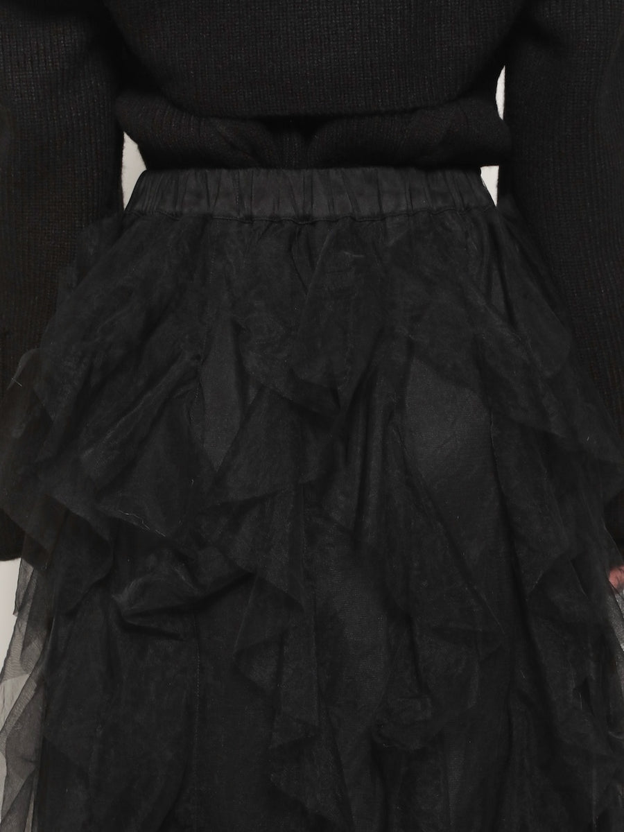 モデル:158cm(着用サイズ:FREE 着用カラー:BLK)