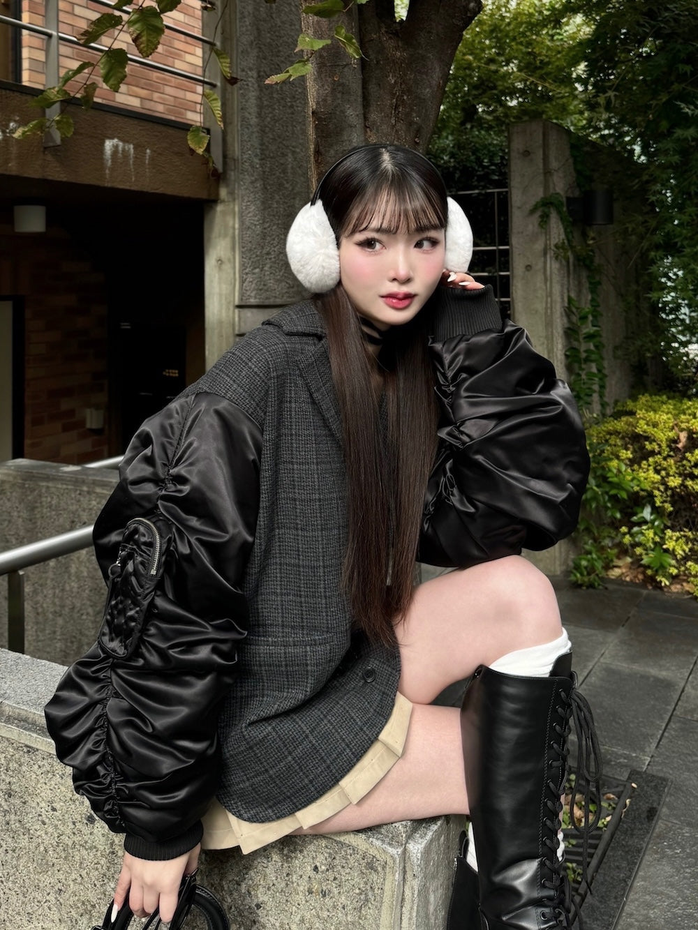 モデル:163cm(着用サイズ:FREE 着用カラー:BLK)