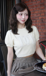 モデル:158cm(着用サイズ:FREE 着用カラー:IVO)