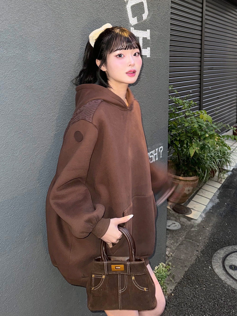 モデル:163cm(着用サイズ:FREE 着用カラー:BRN)