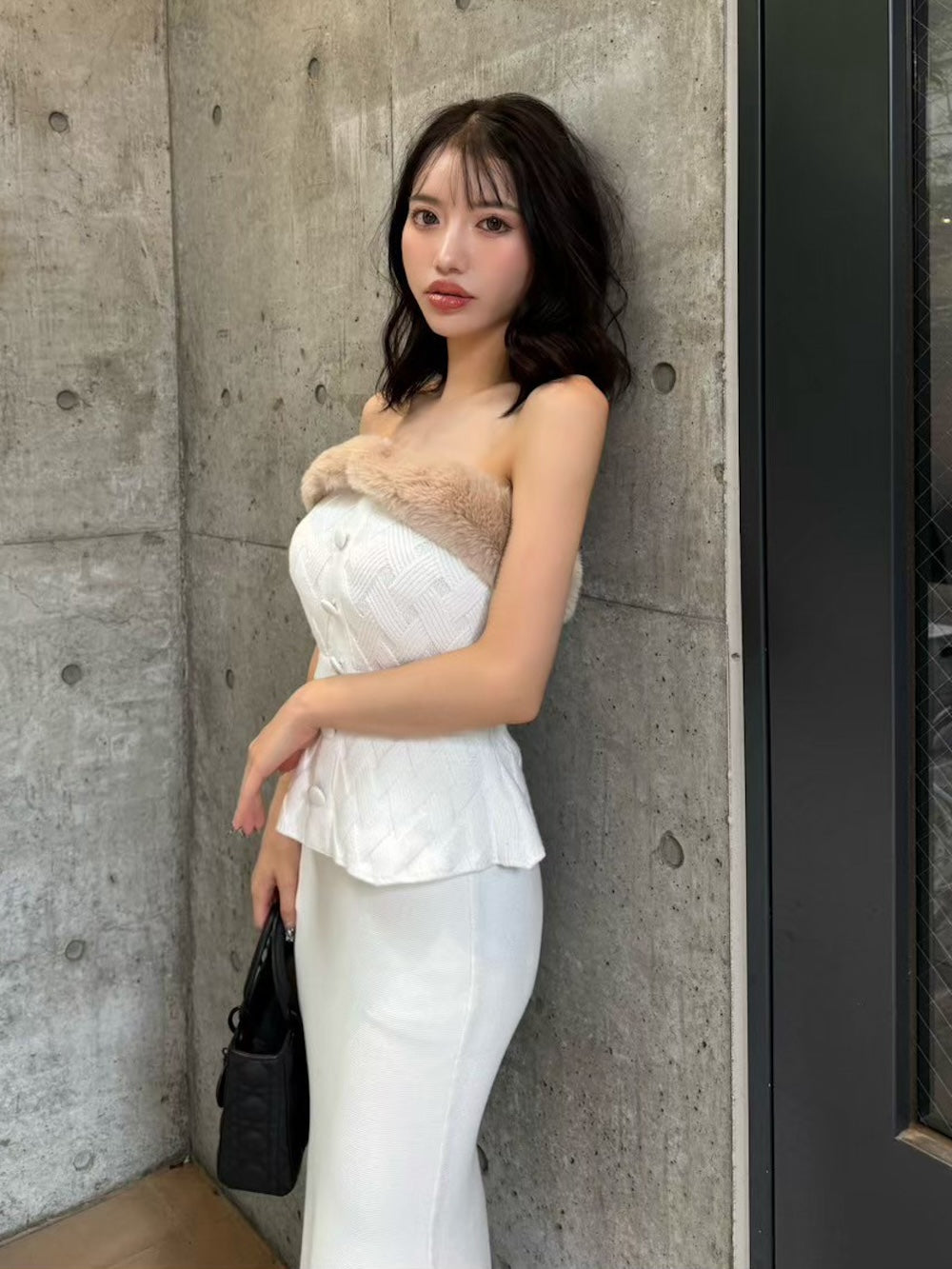 モデル:155cm(着用サイズ:FREE 着用カラー:IVO)