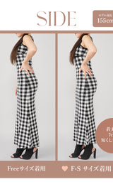 モデル:155cm(着用サイズ:FREE 着用カラー:BLK)
