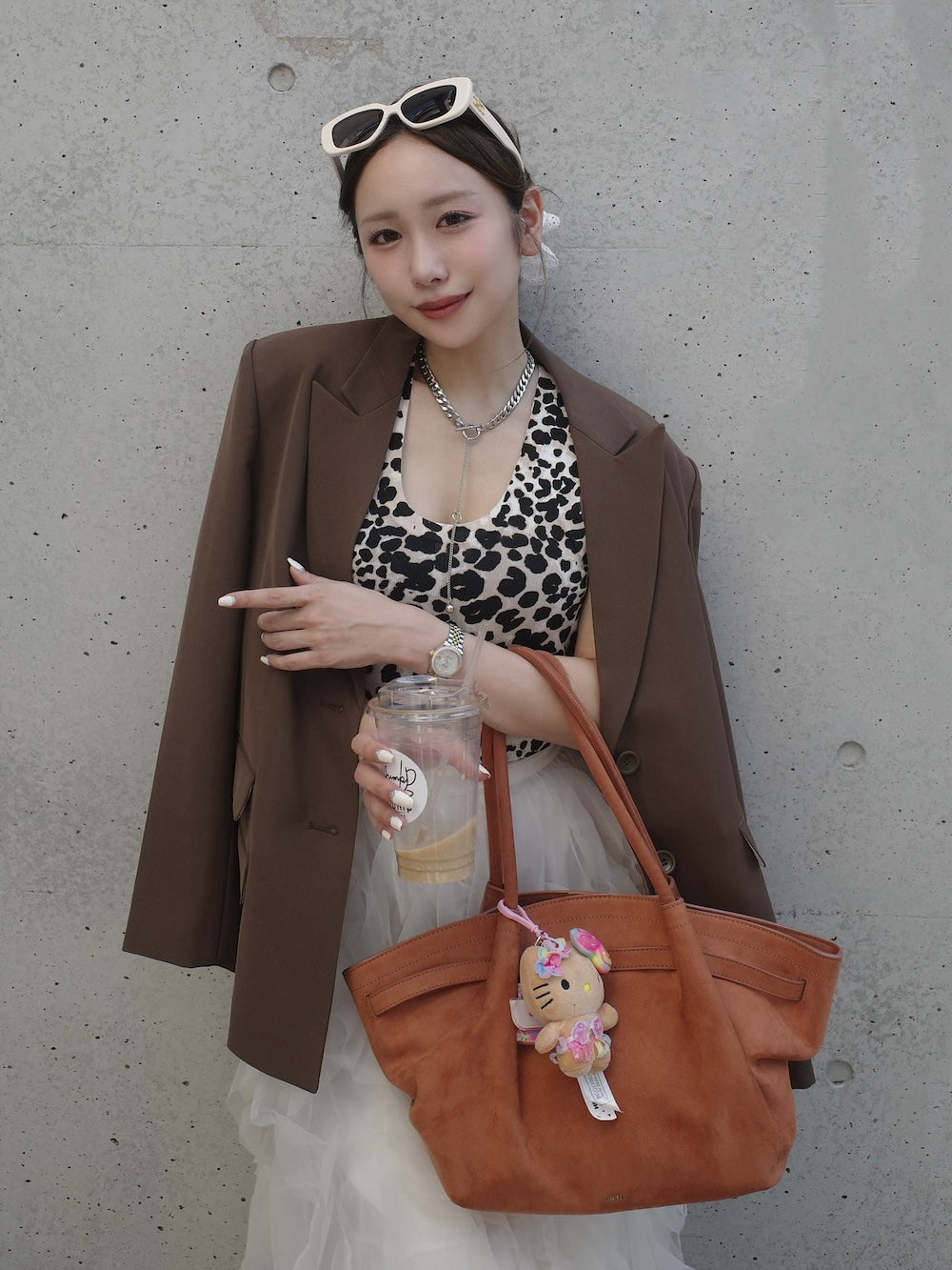 モデル:156cm(着用サイズ:FREE 着用カラー:BRN)