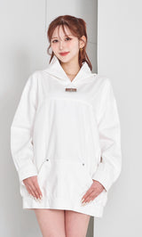 モデル:165cm(着用サイズ:FREE 着用カラー:WHT)